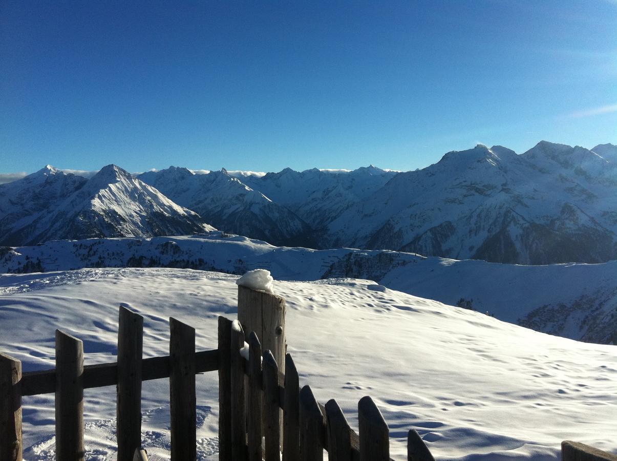 Schneekarhuette Hotel Mayrhofen Bagian luar foto